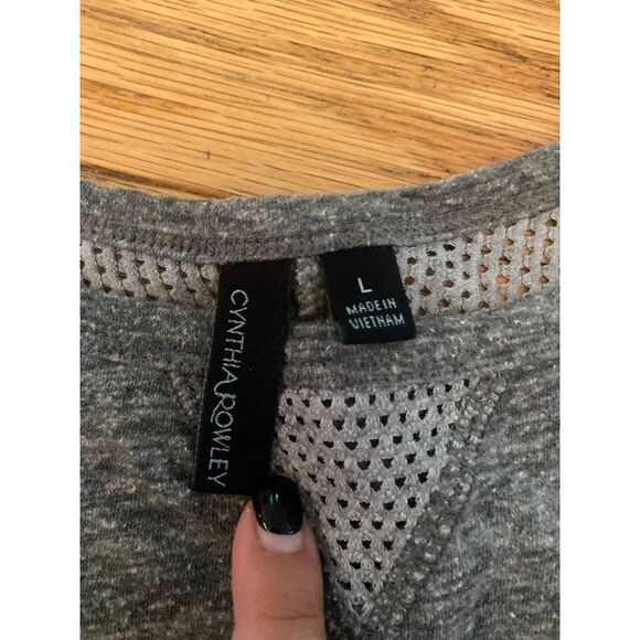 Cynthia Rowley women's casual grey cotton blend mesh shoulders shirt size large - Picture 8 of 9